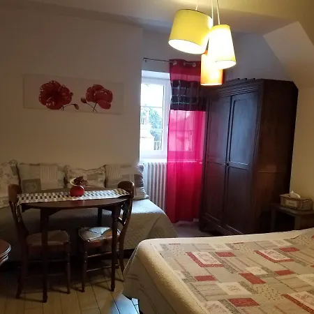 Chateau Besson 3* Desertines (Allier)