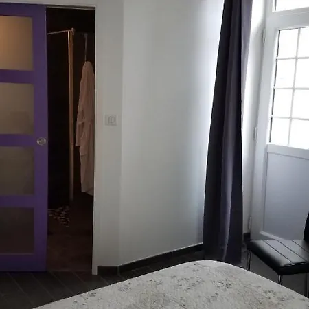 Chateau Besson Desertines (Allier)