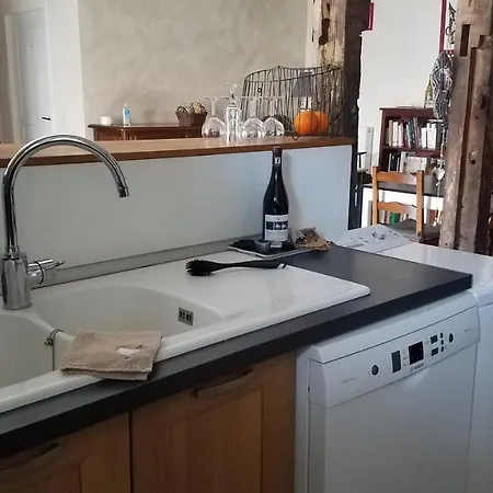 Bed & Breakfast Chateau Besson Desertines (Allier)