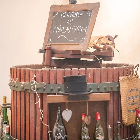 Chateau Besson 3* Desertines (Allier)
