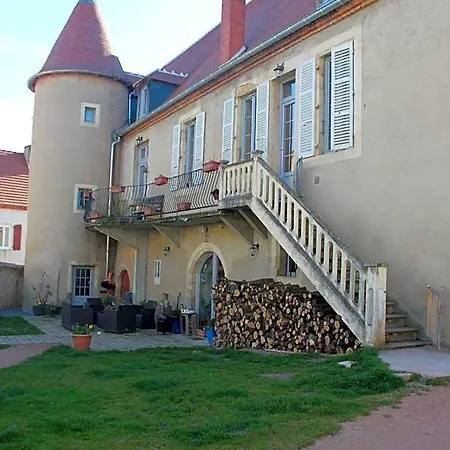 Château Besson Couette-café 3*